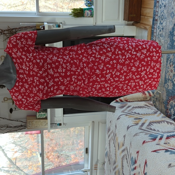 Two Piece Set - Picture 4 of 4